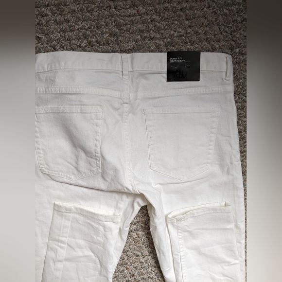 White Skinny Jeans - Picture 2 of 5